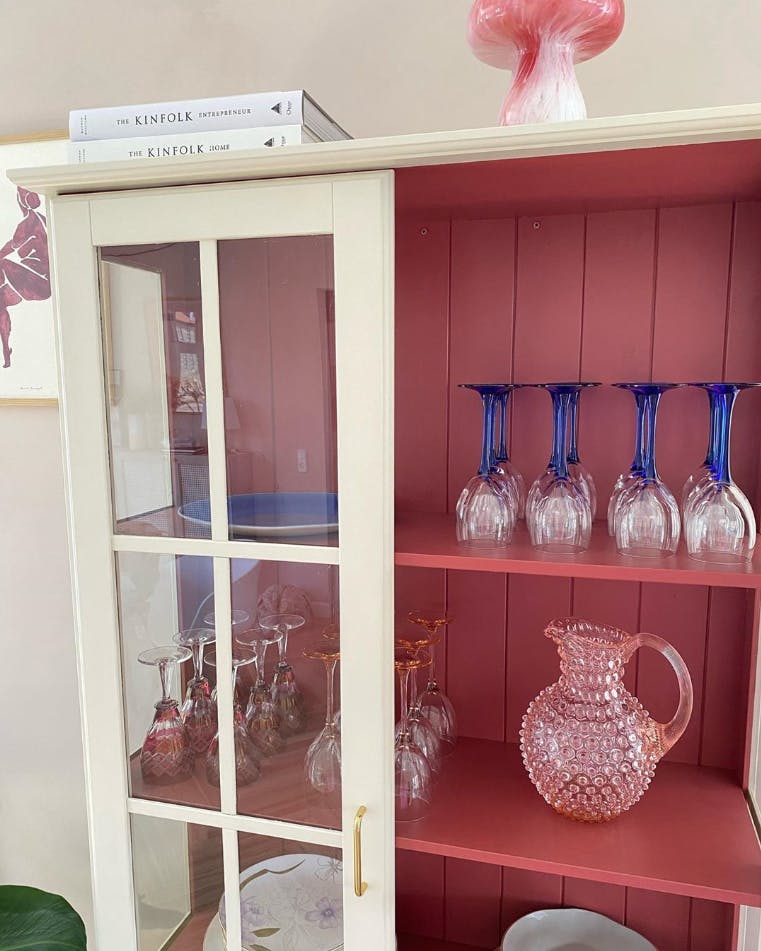 inbloom Lyserødt vitrineskab